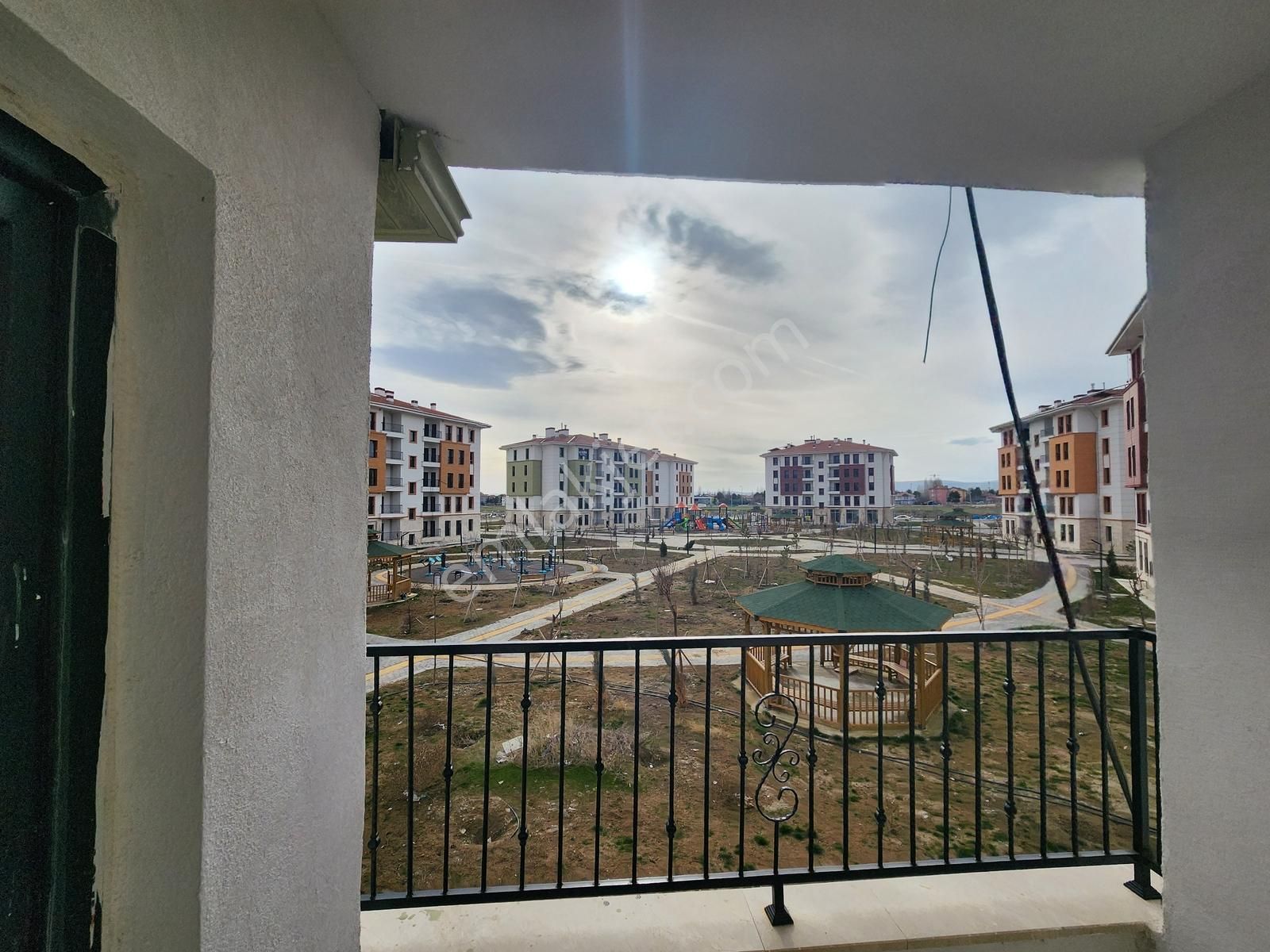 Güler^den Çubuk Tokide Sıfır 1.kat 3+1 125m2 Güney Peyzaj Manzar - Görsel 21