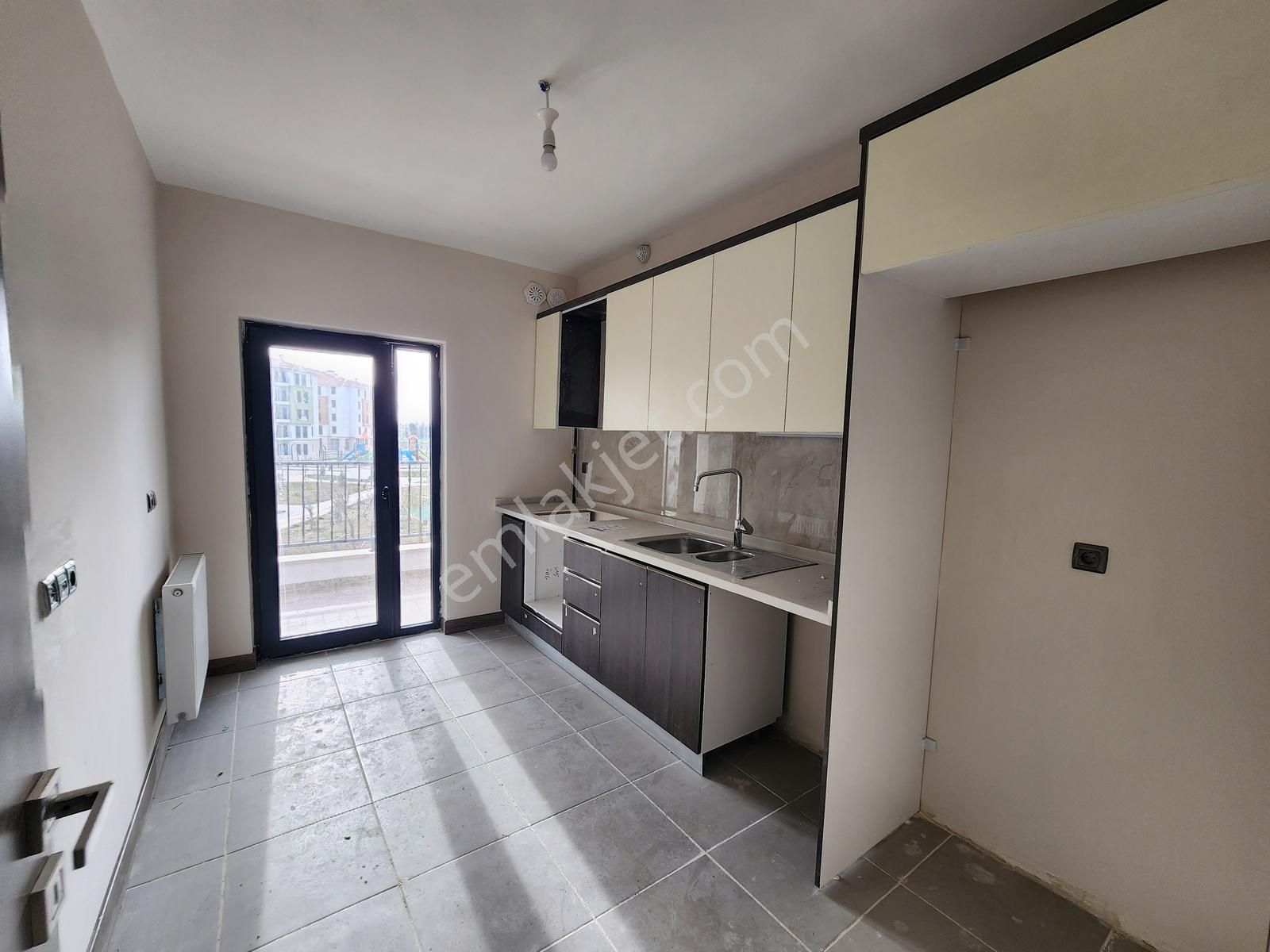 Güler^den Çubuk Tokide Sıfır 1.kat 3+1 125m2 Güney Peyzaj Manzar - Görsel 25