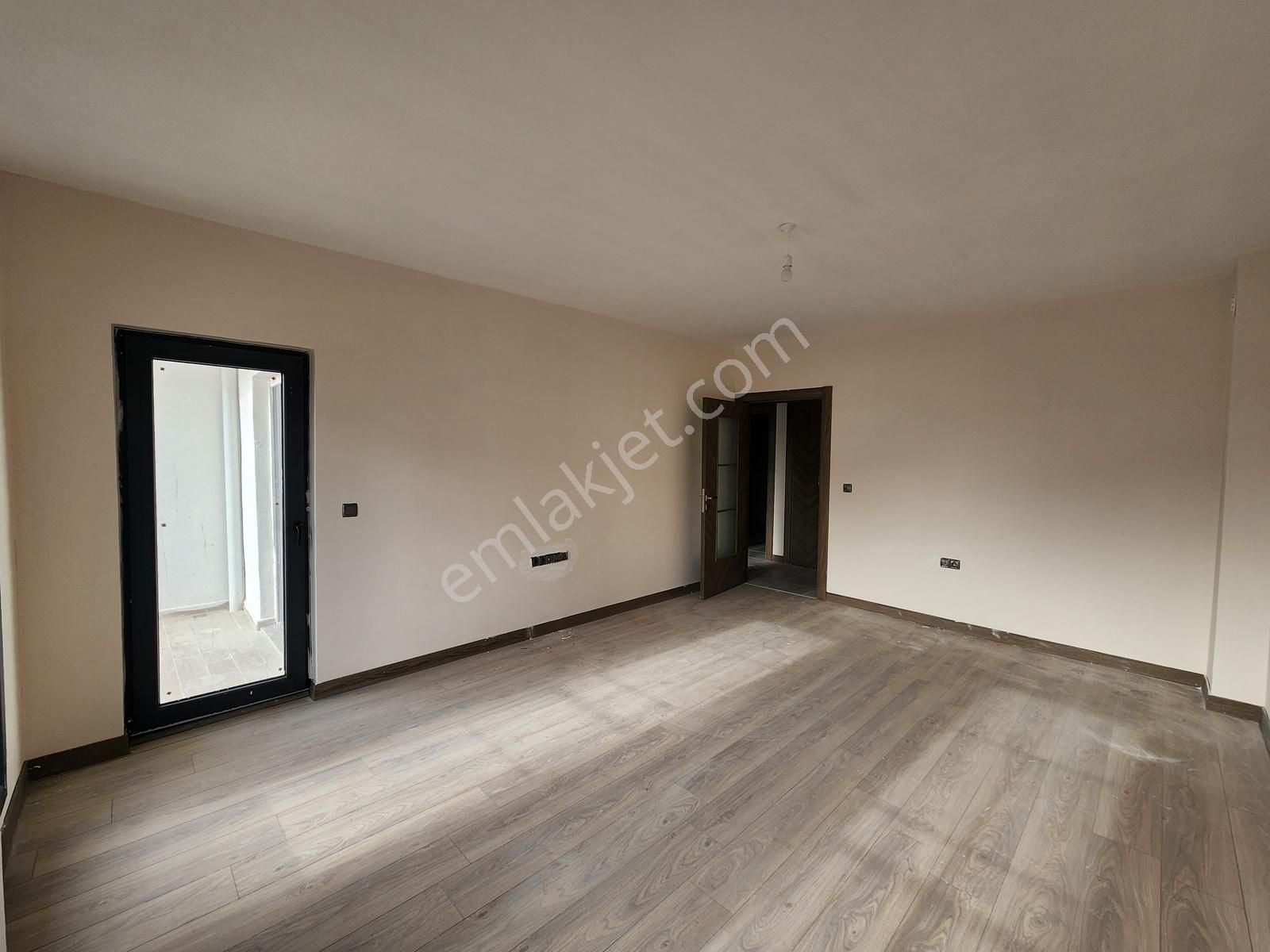 Güler^den Çubuk Tokide Sıfır 1.kat 3+1 125m2 Güney Peyzaj Manzar - Görsel 34