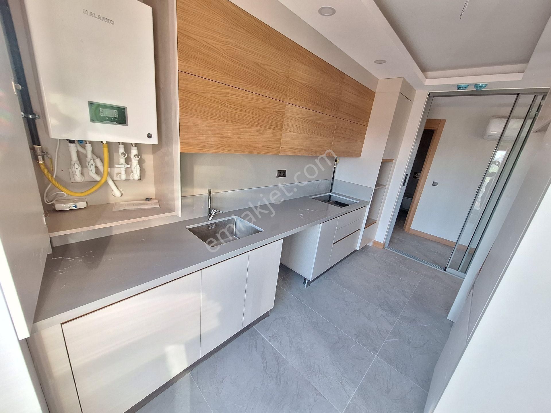 Konyaaltı Uncalı Mahallesinde Havuzlu Güvenlikli Site İçinde Yerden Isıtmalı Sıfır 2+1 Daire - Görsel 28