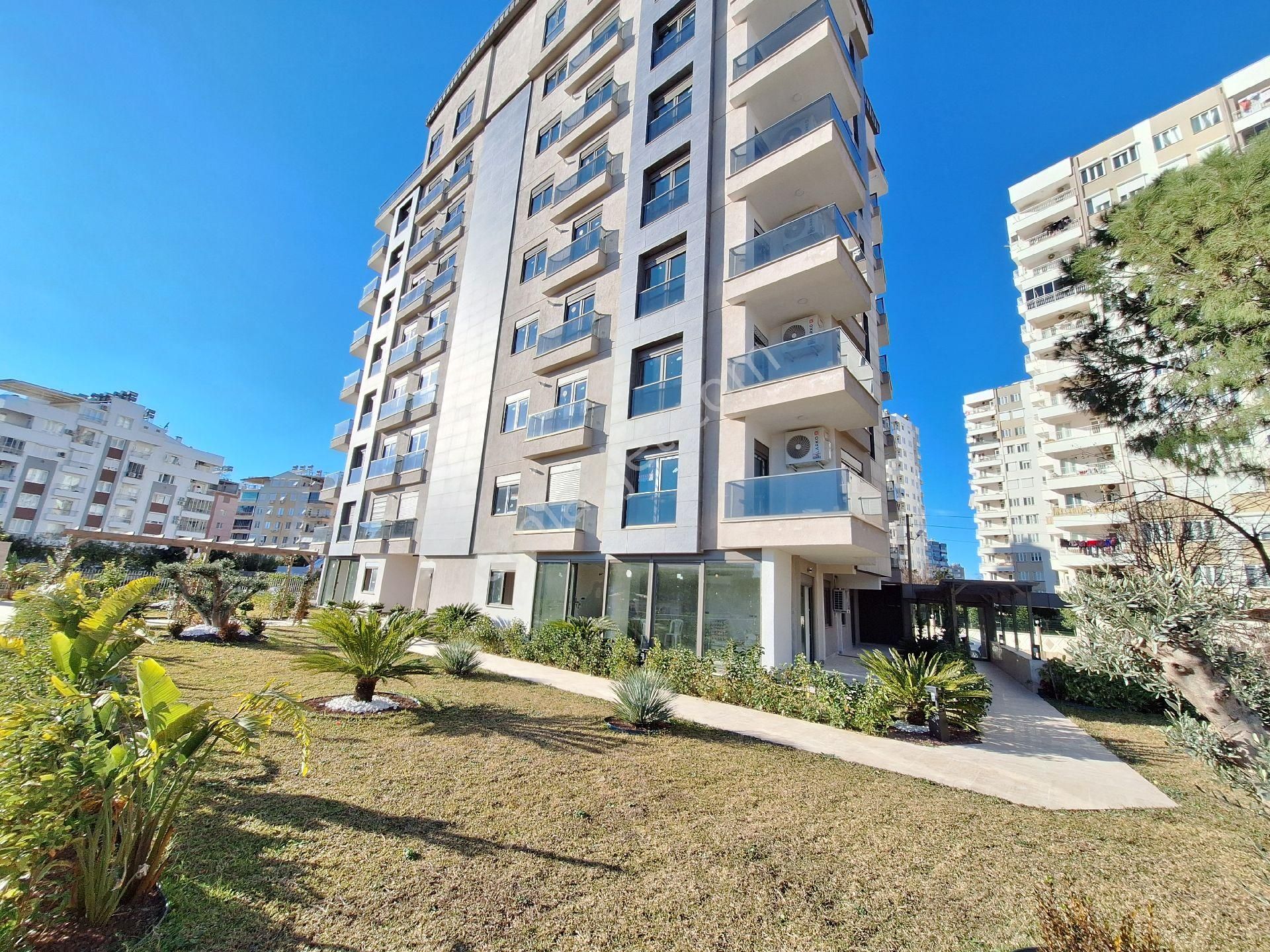 Konyaaltı Uncalı Mahallesinde Havuzlu Güvenlikli Site İçinde Yerden Isıtmalı Sıfır 2+1 Daire - Görsel 34