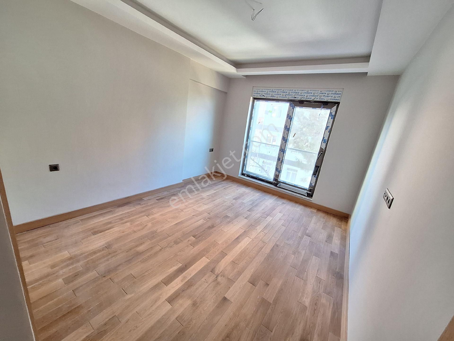 Konyaaltı Uncalı Mahallesinde Havuzlu Güvenlikli Site İçinde Yerden Isıtmalı Sıfır 2+1 Daire - Görsel 16