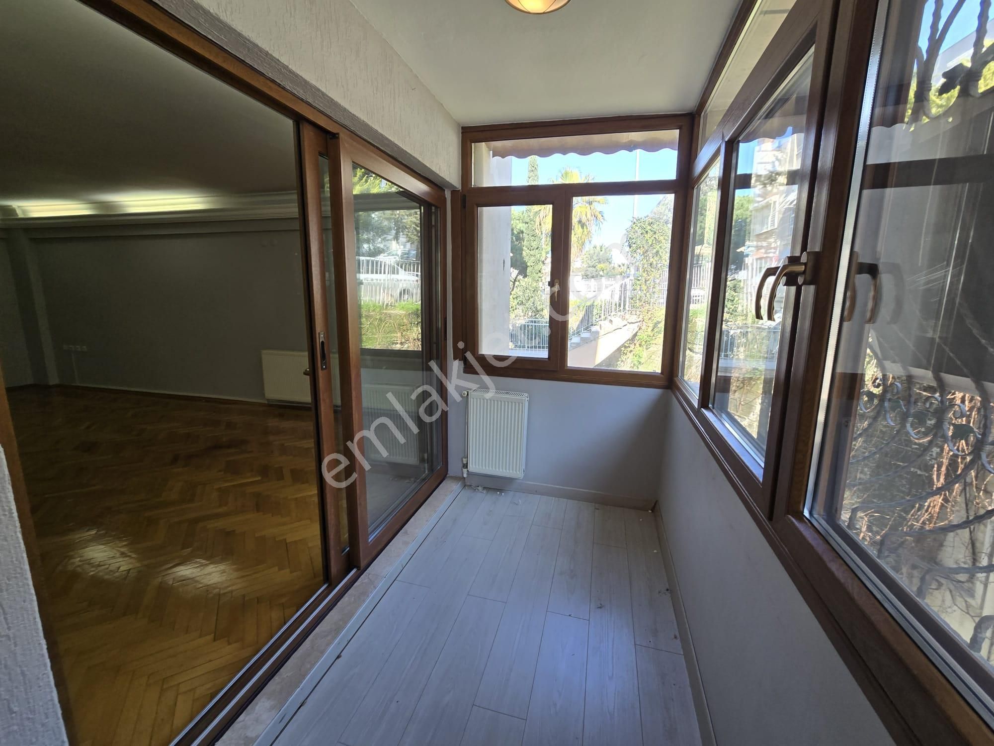 Karabağlar Üçkuyular Mahallesinde Doğalgazlı Kiralık 3+1 Daire - Görsel 23