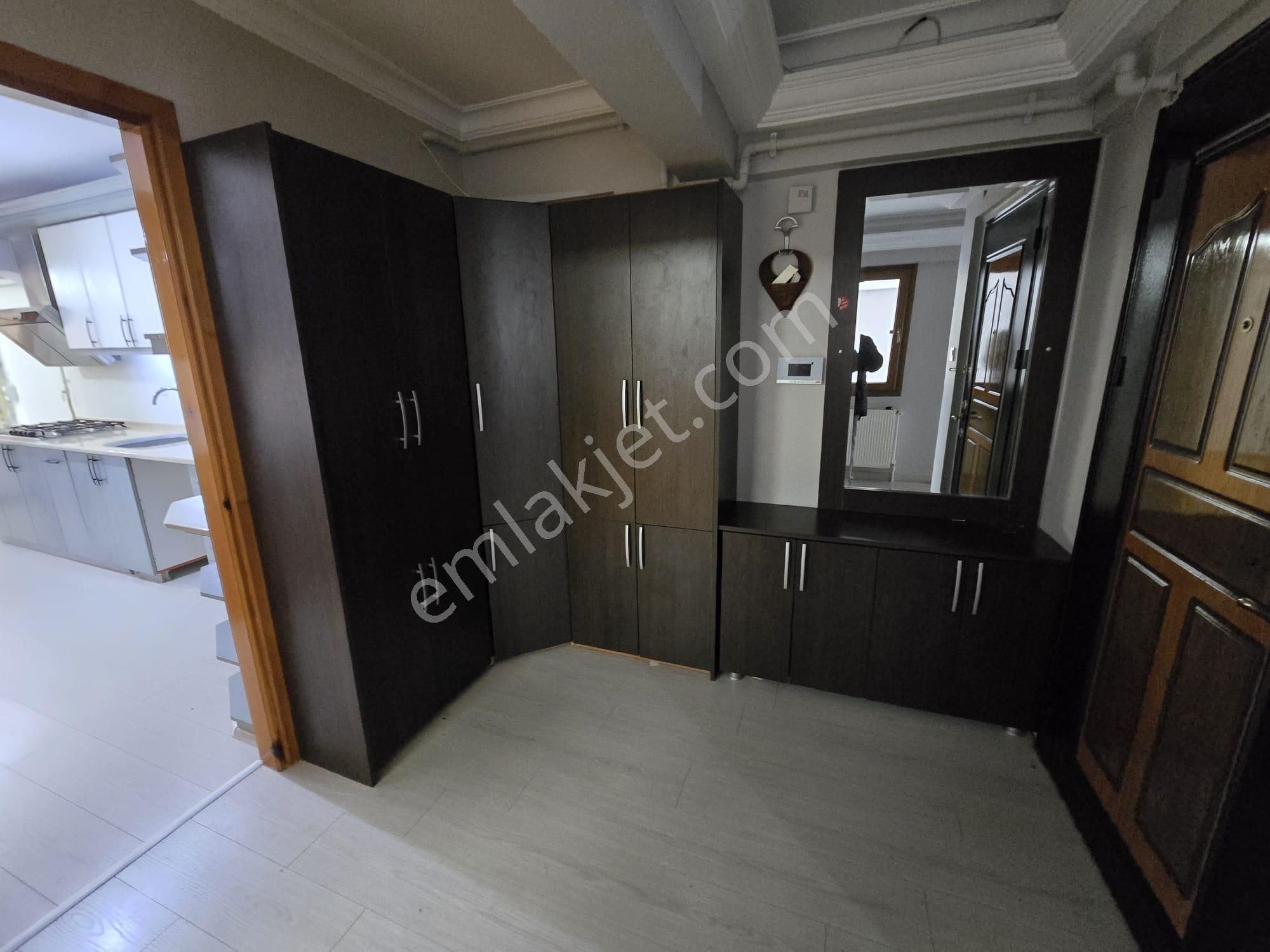 Karabağlar Üçkuyular Mahallesinde Doğalgazlı Kiralık 3+1 Daire - Görsel 18