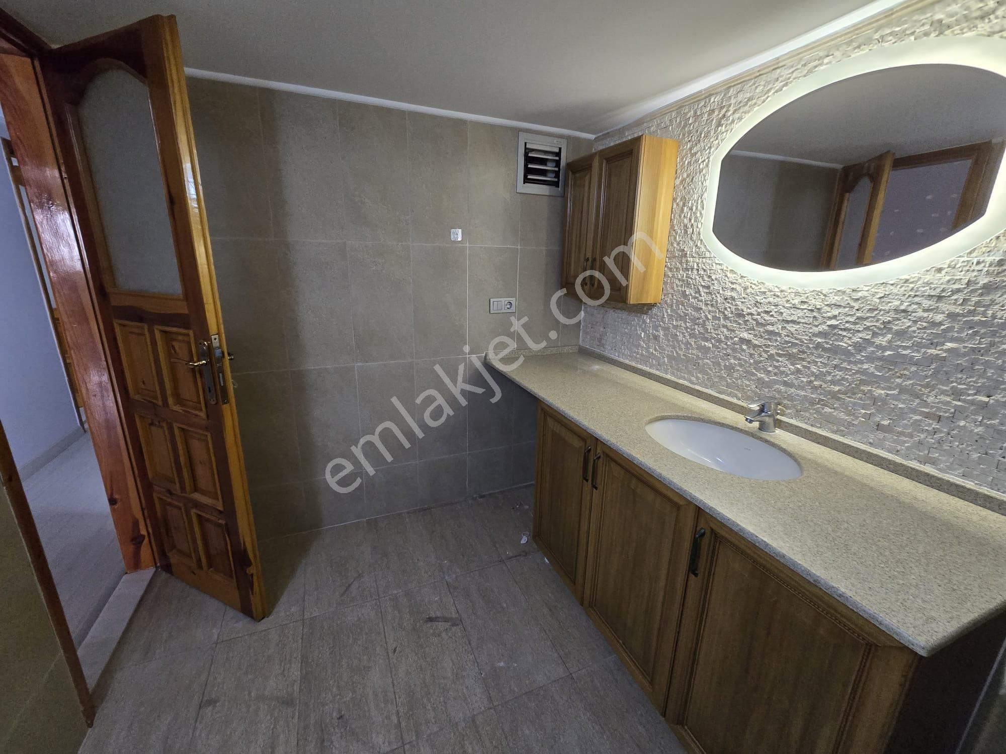 Karabağlar Üçkuyular Mahallesinde Doğalgazlı Kiralık 3+1 Daire - Görsel 27