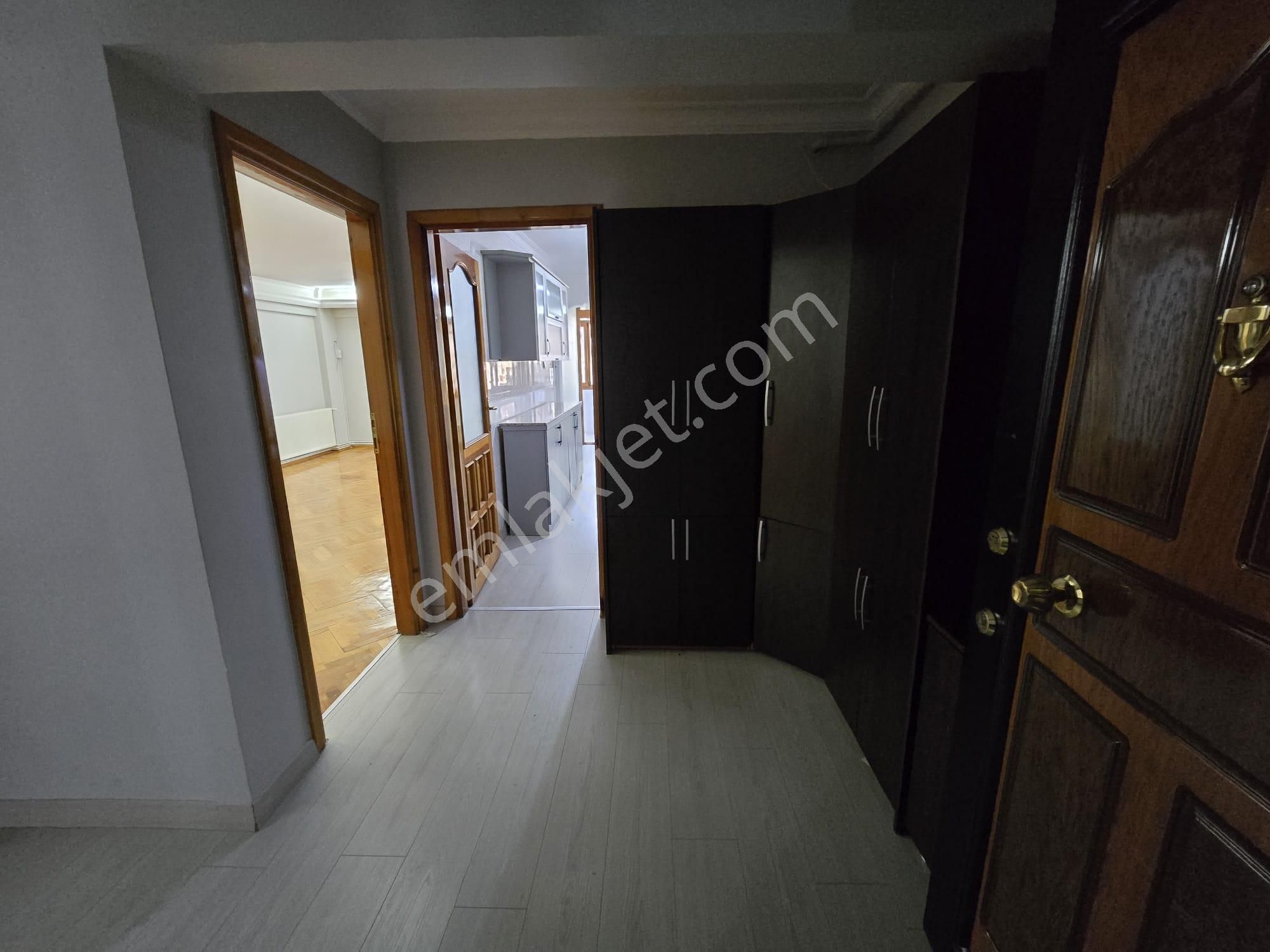 Karabağlar Üçkuyular Mahallesinde Doğalgazlı Kiralık 3+1 Daire - Görsel 19