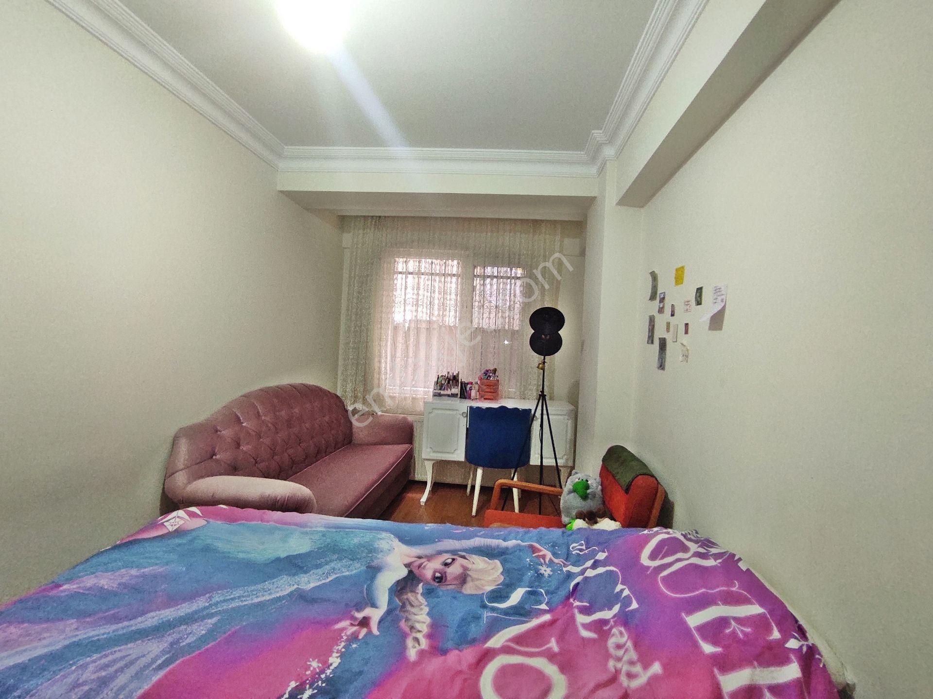 Bahçelievler Cumhuriyet Mah 65,m2-2+1,yüksek Giriş Daire - Görsel 12