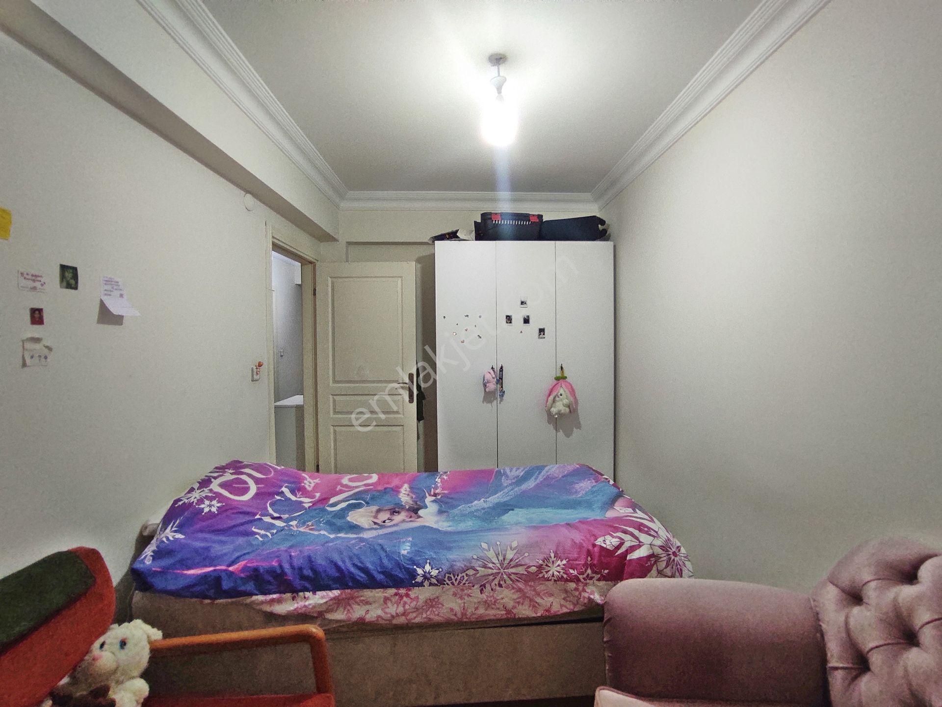 Bahçelievler Cumhuriyet Mah 65,m2-2+1,yüksek Giriş Daire - Görsel 14