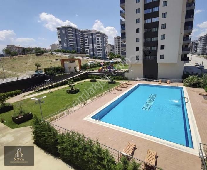 Nova'dan Cinkaya Mevki Site İçerisinde 1+1 Lüks Kiralık Daire
