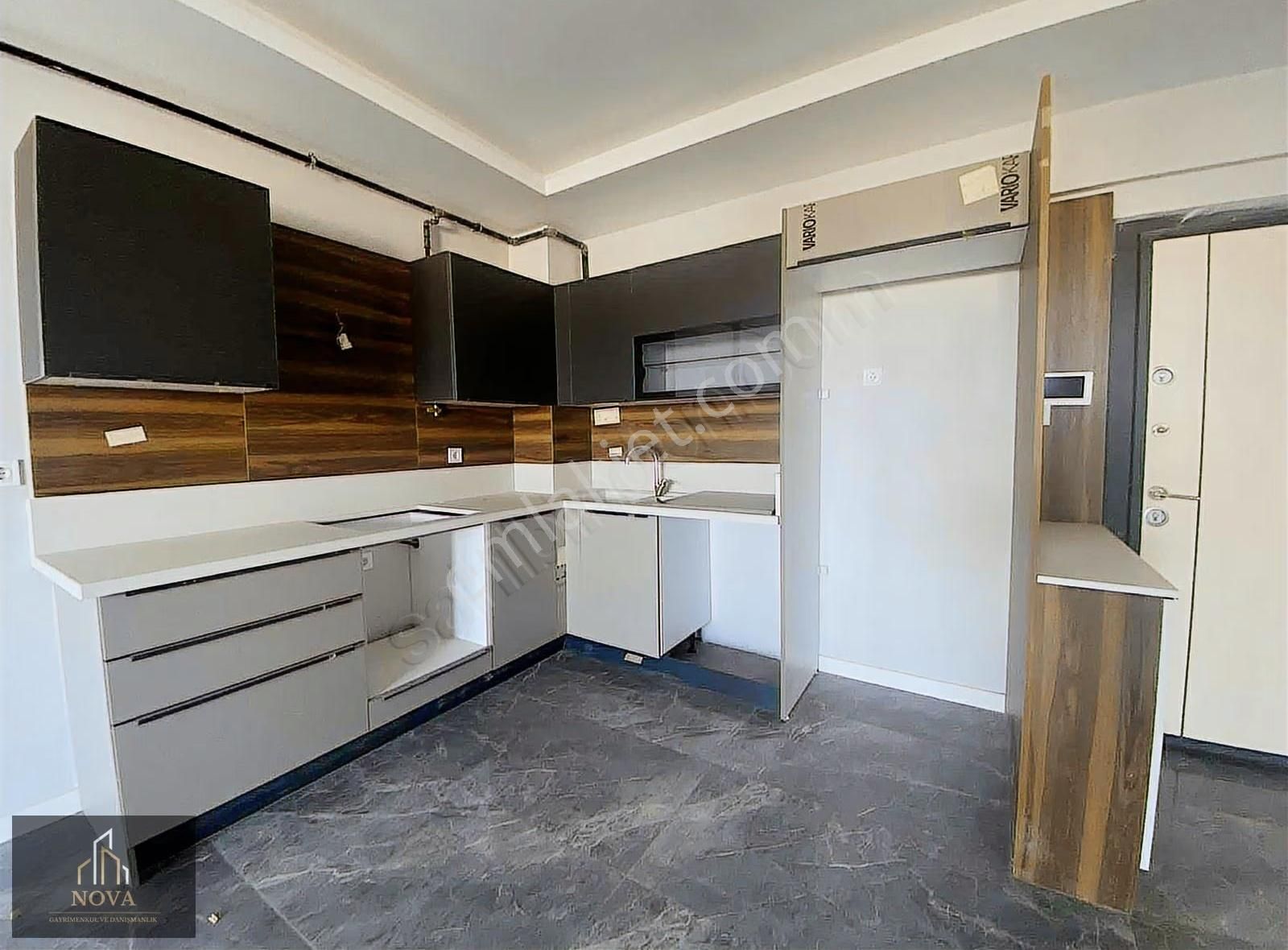 Nova'dan Cinkaya Mevki Site İçerisinde 1+1 Lüks Kiralık Daire - Görsel 11