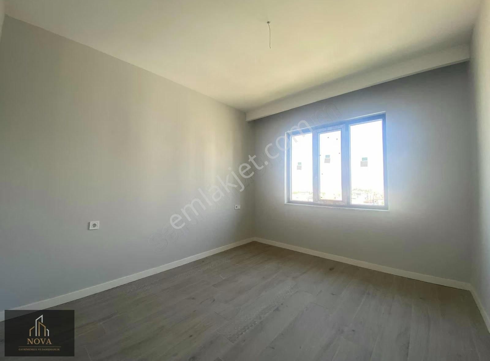 Nova'dan Cinkaya Mevki Site İçerisinde 1+1 Lüks Kiralık Daire - Görsel 20