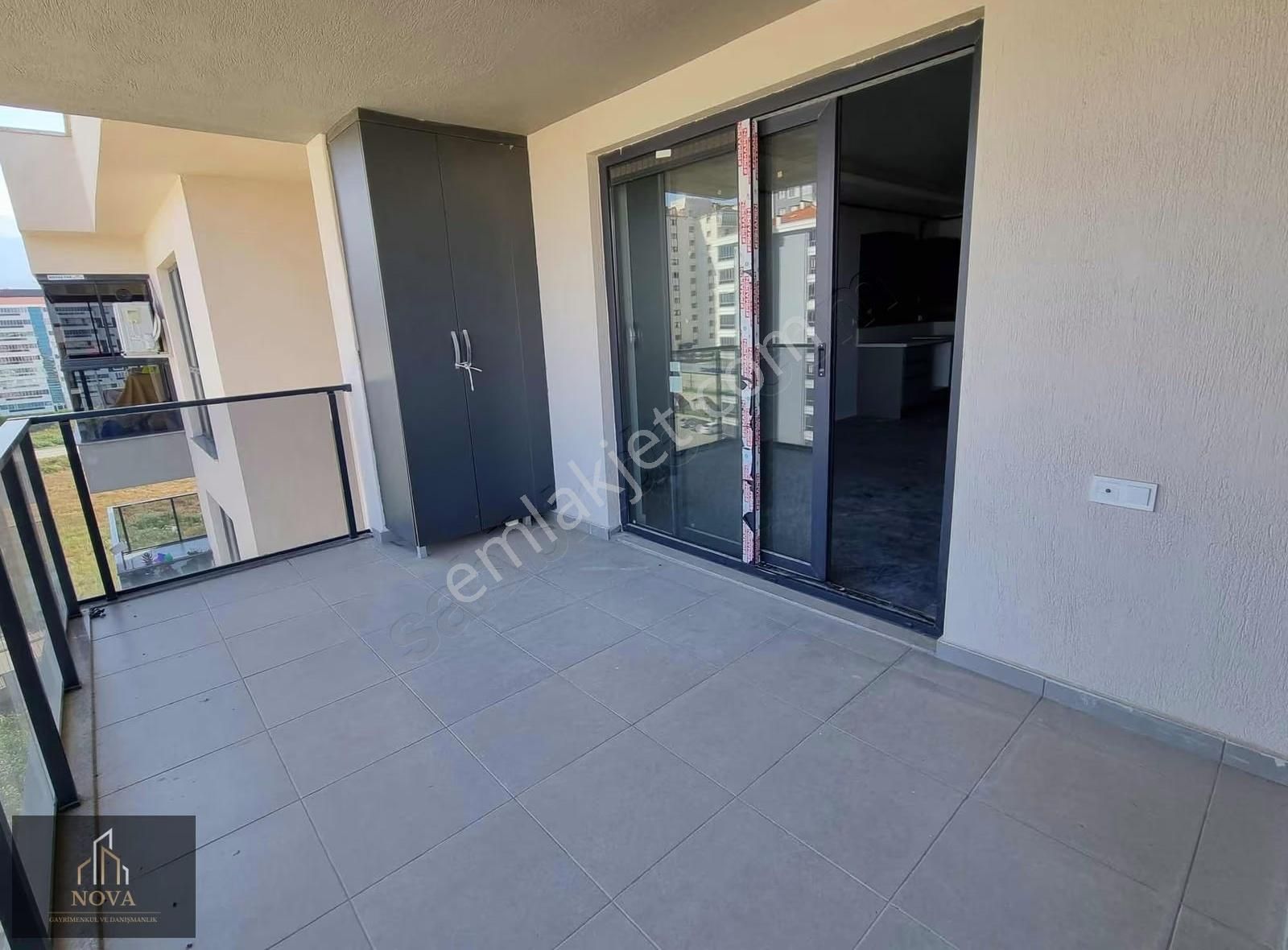 Nova'dan Cinkaya Mevki Site İçerisinde 1+1 Lüks Kiralık Daire - Görsel 10