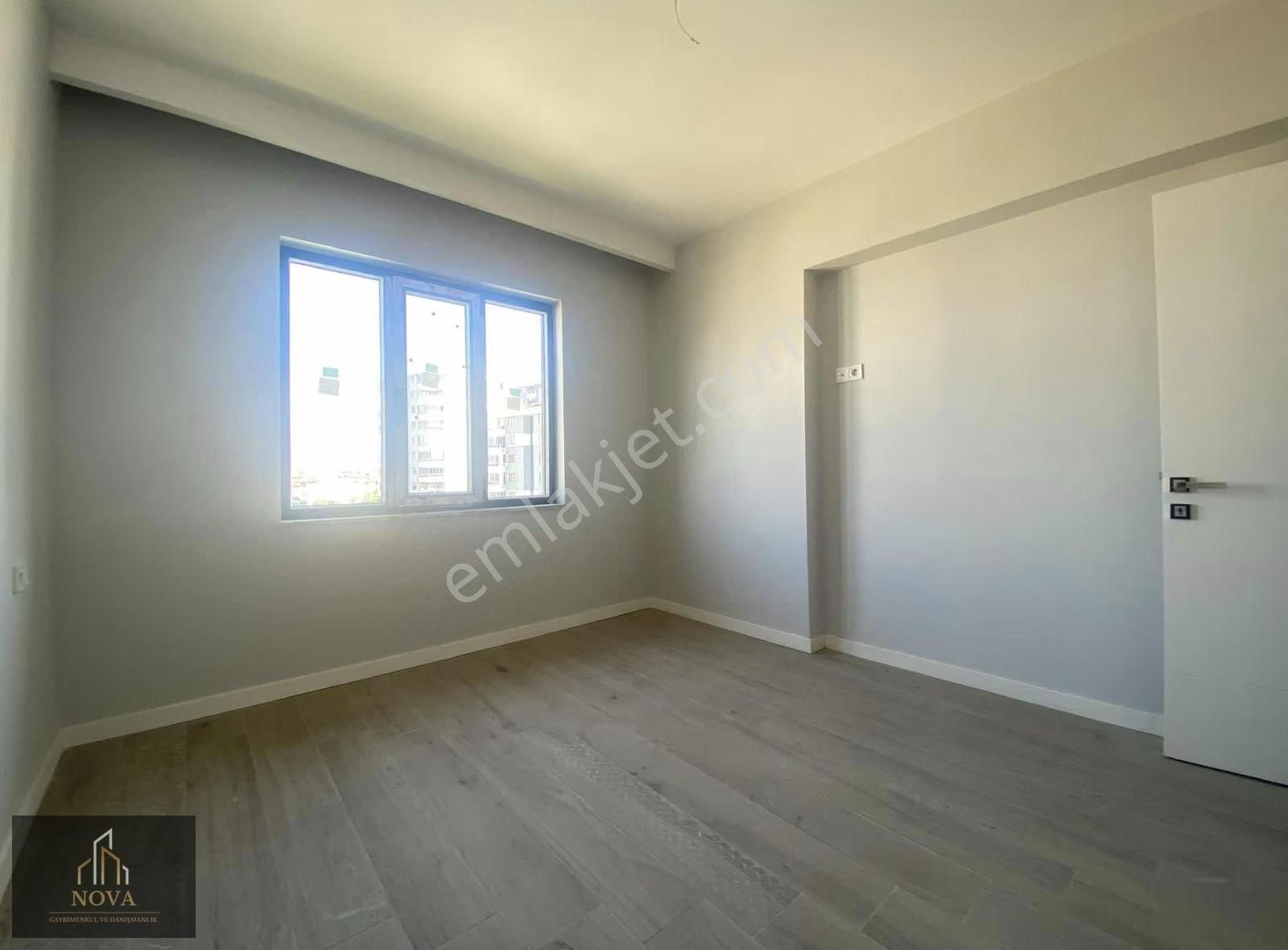 Nova'dan Cinkaya Mevki Site İçerisinde 1+1 Lüks Kiralık Daire - Görsel 19