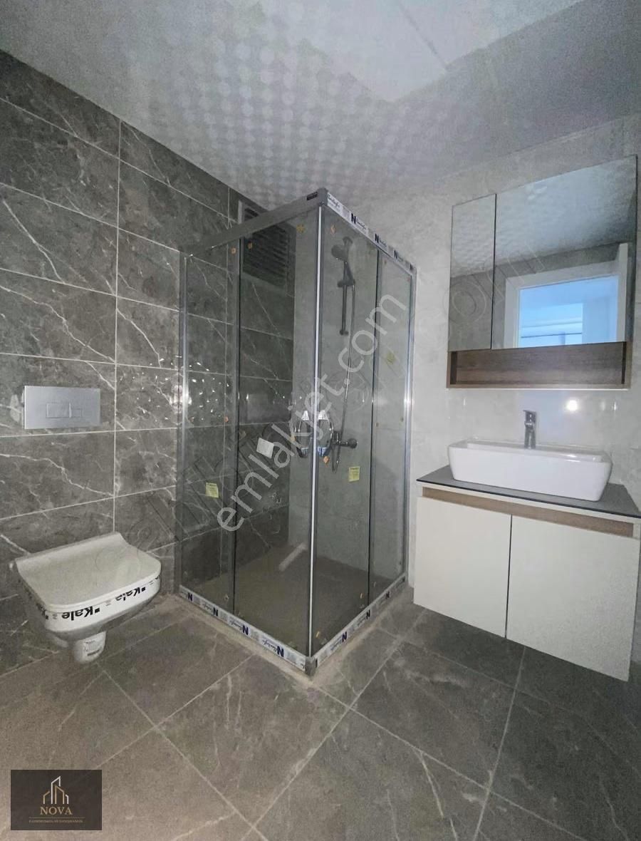 Nova'dan Cinkaya Mevki Site İçerisinde 1+1 Lüks Kiralık Daire - Görsel 18