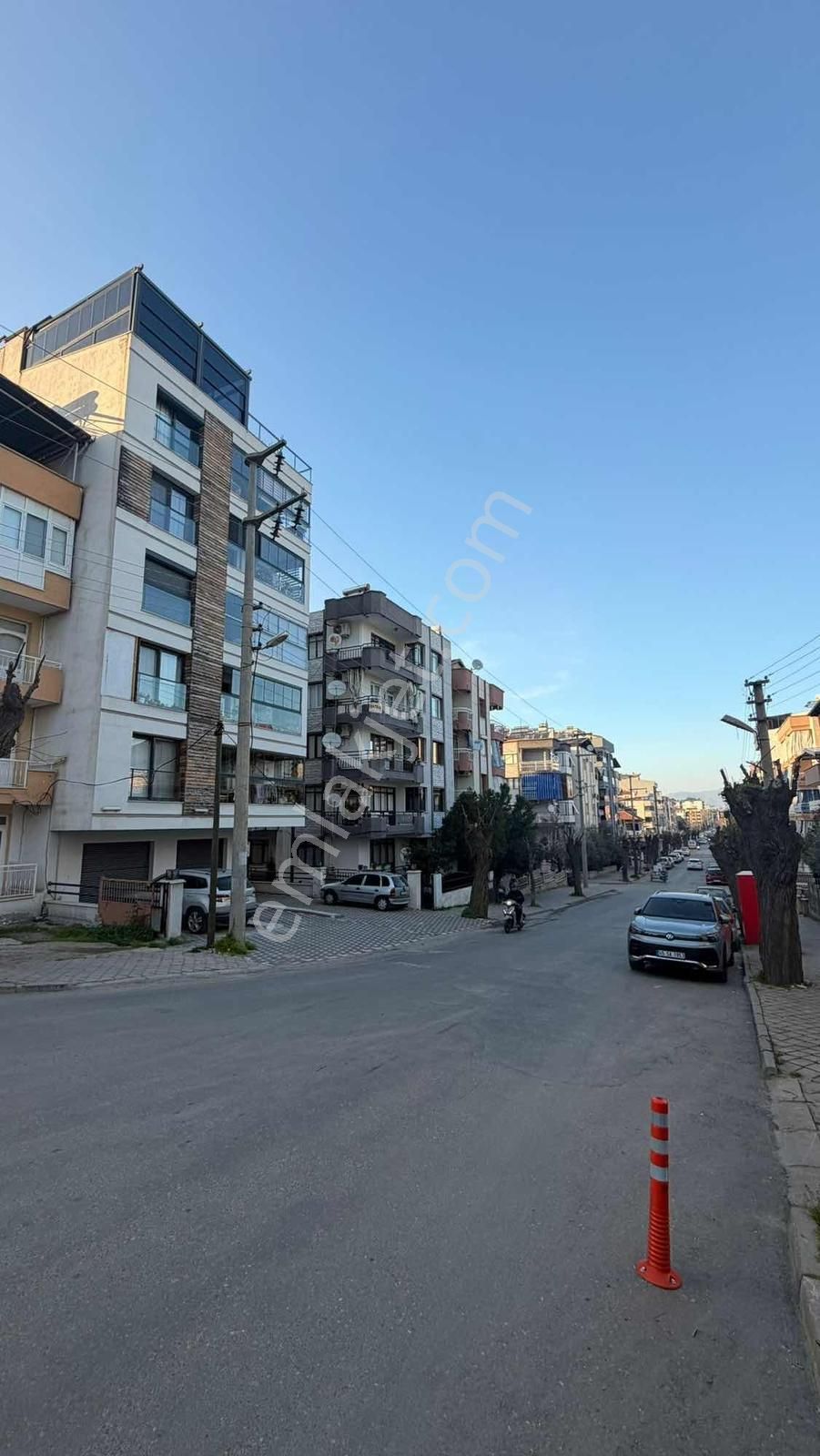 Salihli Aksoy Mahallesinde Satılık Arakat 3+1 - Görsel 18
