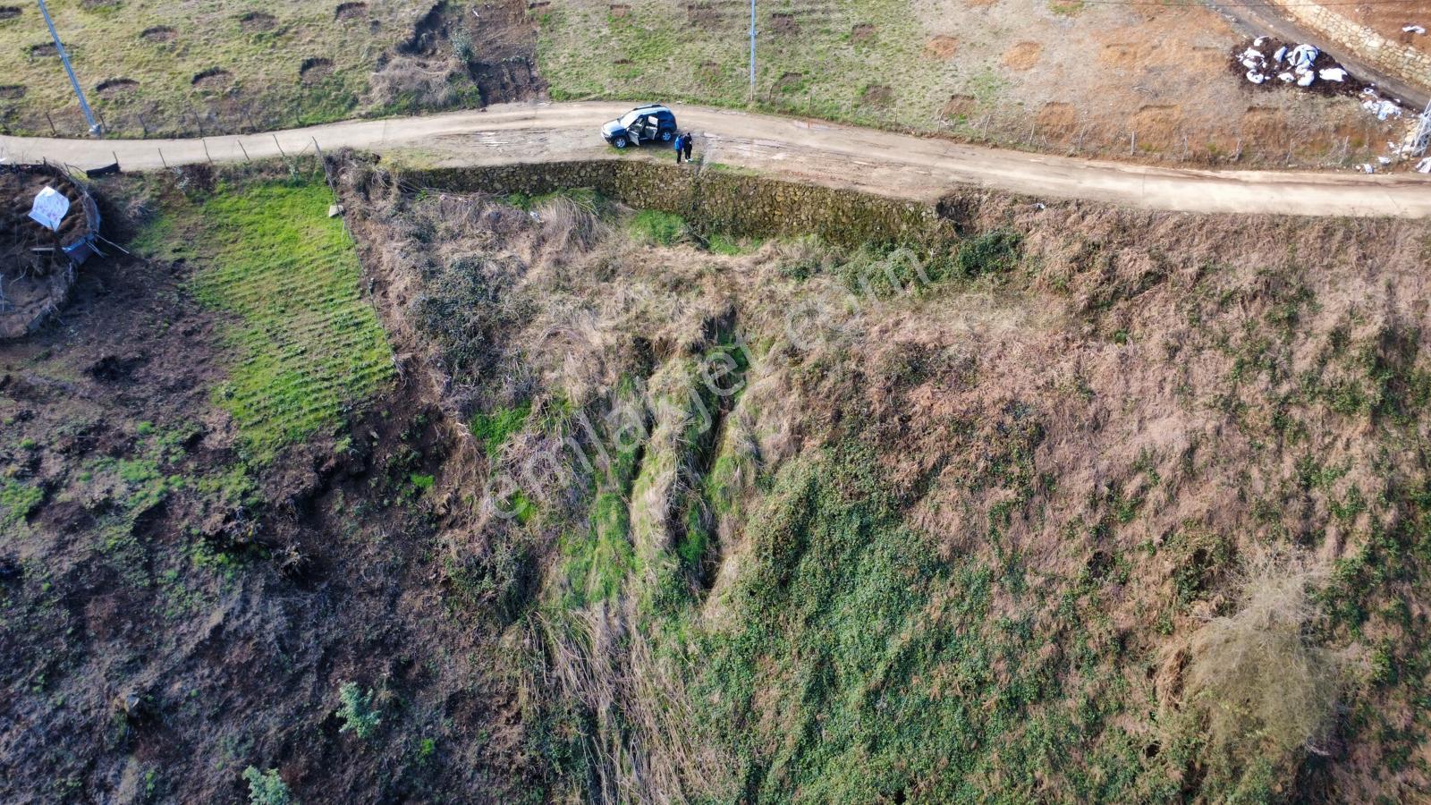 Trabzon Araklı'da Satılık Arazi - Görsel 8