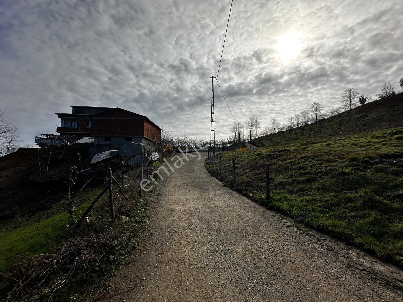 Trabzon Araklı'da Satılık Arazi - Görsel 9