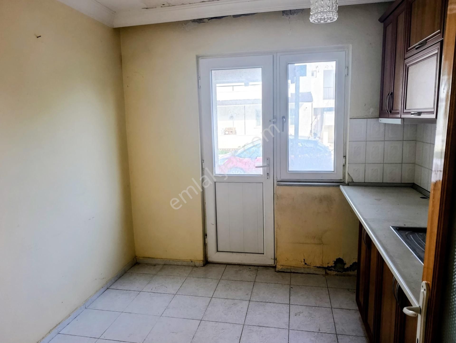 Güre’de Denize 100 Metre Mesafede Tripleks 5+1 Villa - Görsel 30