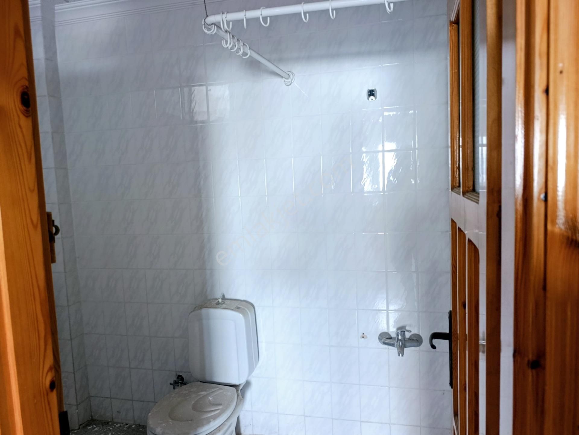 Güre’de Denize 100 Metre Mesafede Tripleks 5+1 Villa - Görsel 27
