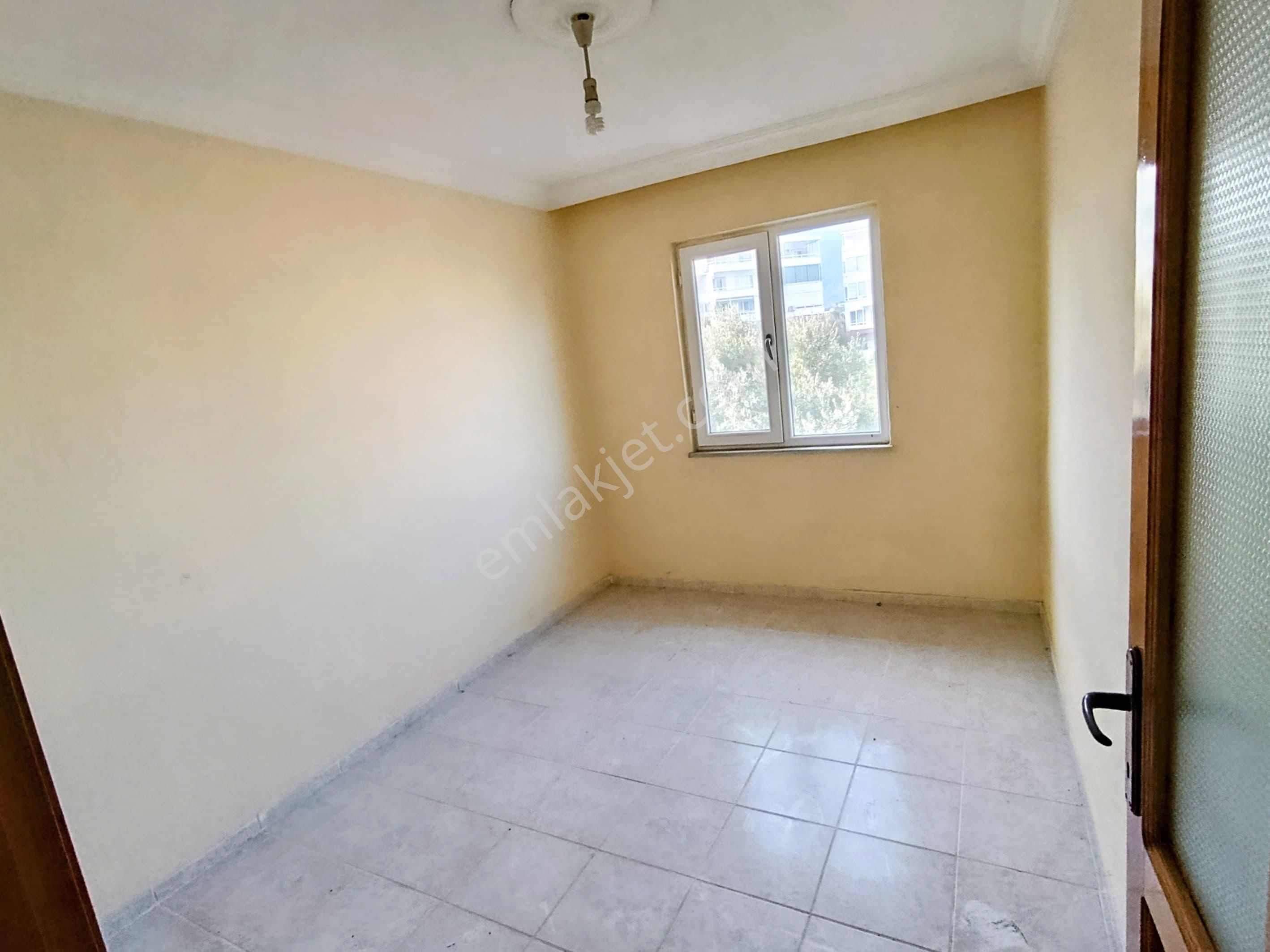 Güre’de Denize 100 Metre Mesafede Tripleks 5+1 Villa - Görsel 31