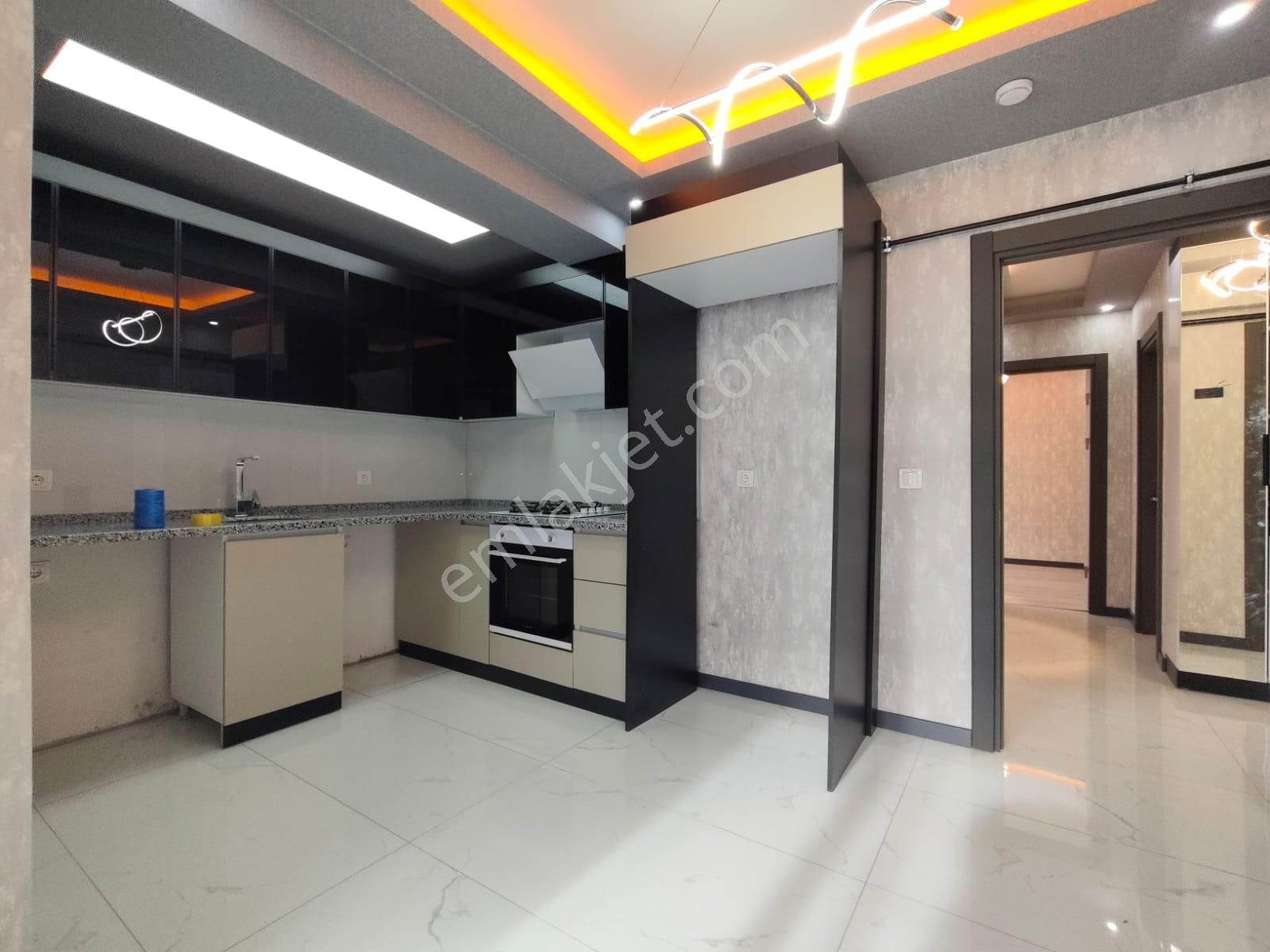 Yılmaz Gayrimenkulden Sincan Merkezde Yeni Binada 2+1 Satılık Fırsat Daire