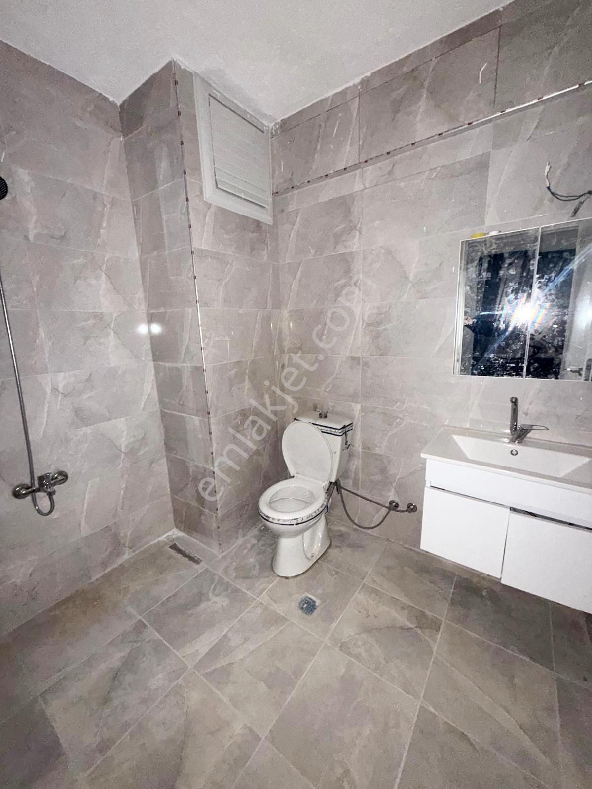 Yenibosna İtfaiyesi Yakını Satılık Sıfır 2+1 Ara Kat - Görsel 8