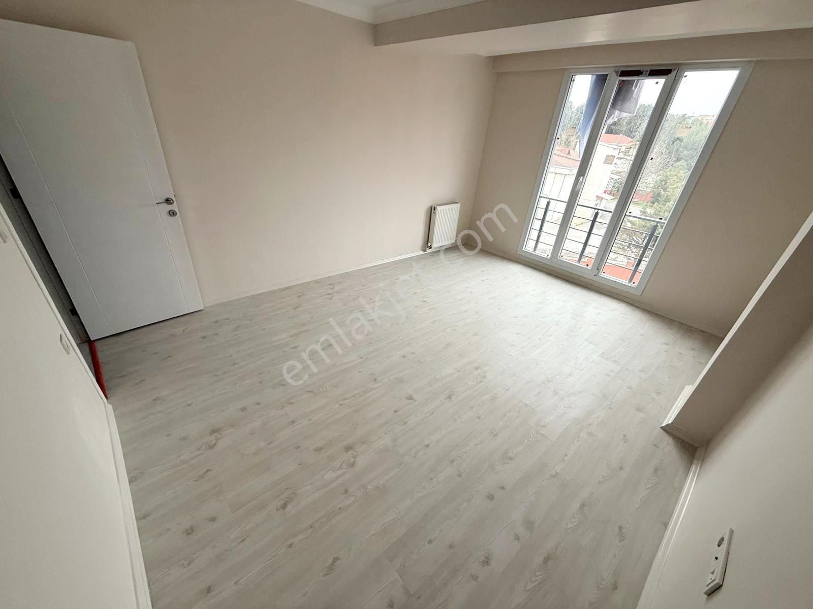 Yenibosna İtfaiyesi Yakını Satılık Sıfır 2+1 Ara Kat - Görsel 4