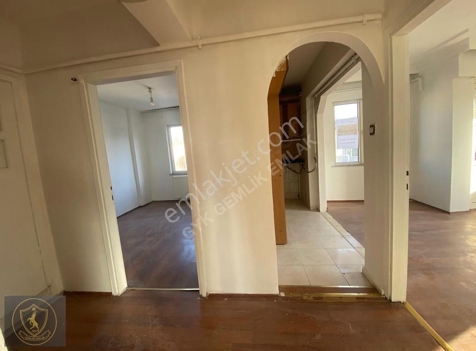 Gemlik Merkezde, Teraslı 2.5+1 Kiralık Daire - Görsel 20