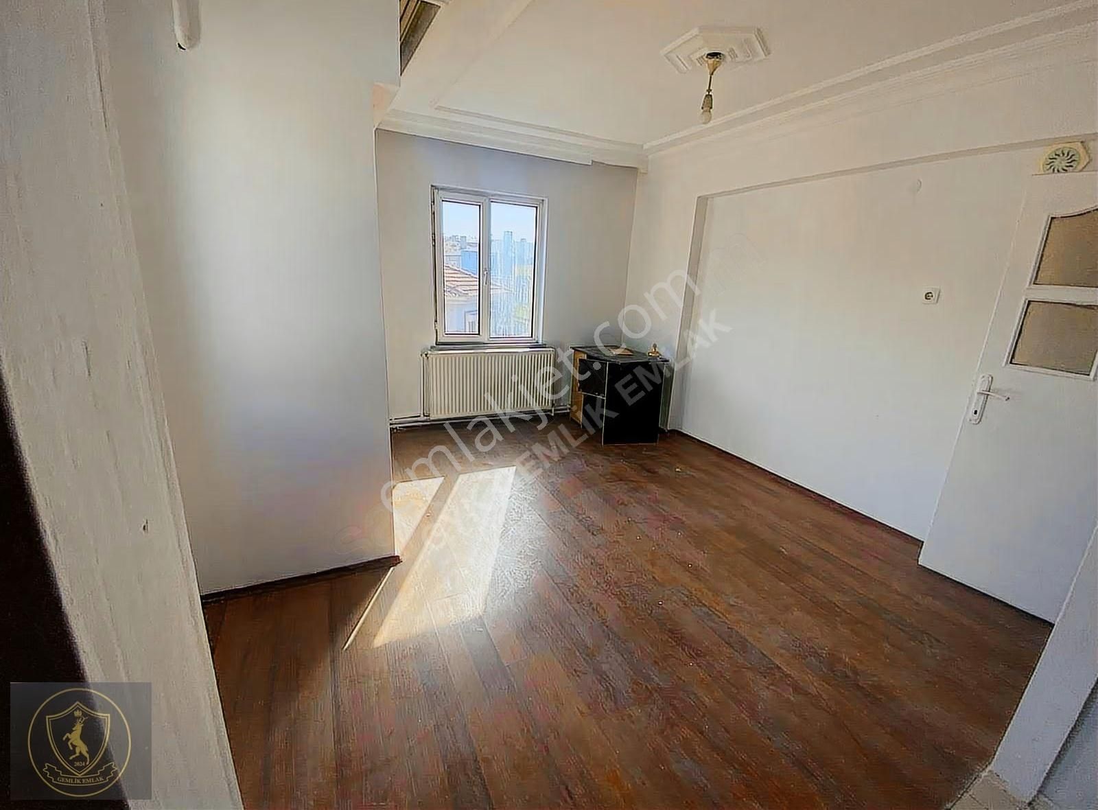 Gemlik Merkezde, Teraslı 2.5+1 Kiralık Daire - Görsel 18