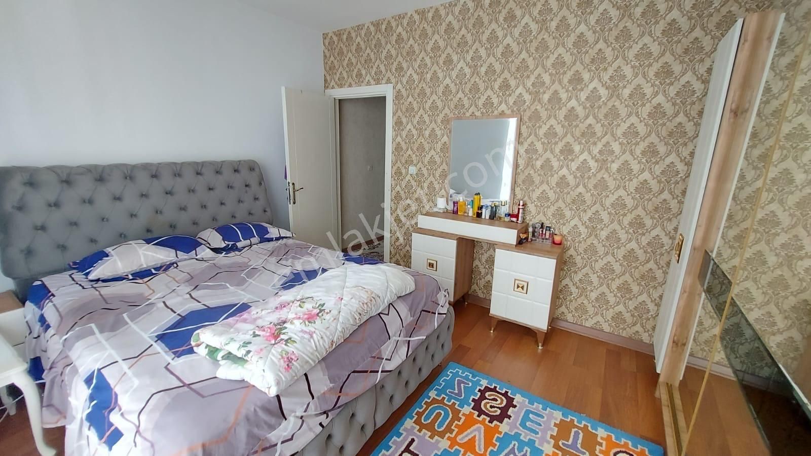 Bilgen Vatan'dan Kuzey Ankara Toki Blokları Manzaralı Lüks Yapılı Site İçerisi Eşyyalı Kiralık - Görsel 14