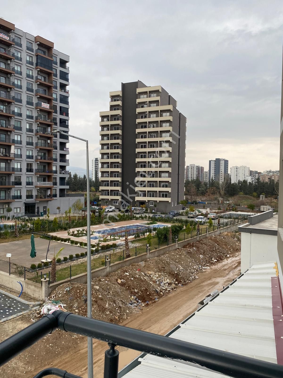 Sahibinden Havuzlu Doğalgazlı 2+1 Köşe Daire - Görsel 16