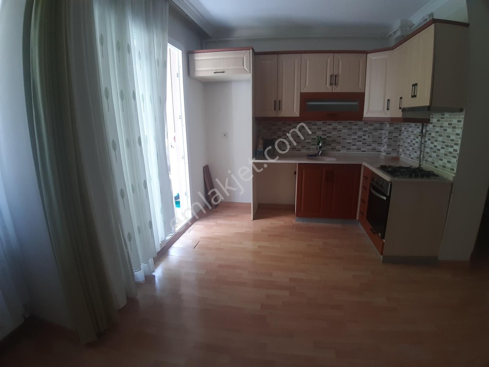 Kiralık Daire, 2+1, D.gazlı, Klimalı, Ara Kat, Dedebaşında - Görsel 6