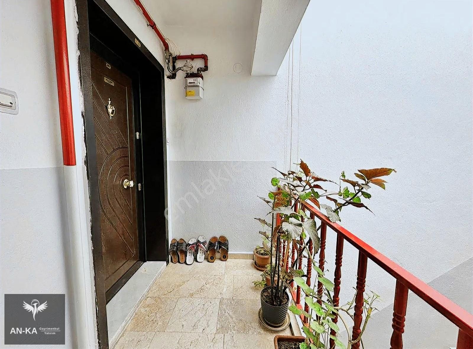 Yht'nin Dibinde 4+1 Fırsat Teraslı Dubleks Daire - Görsel 6