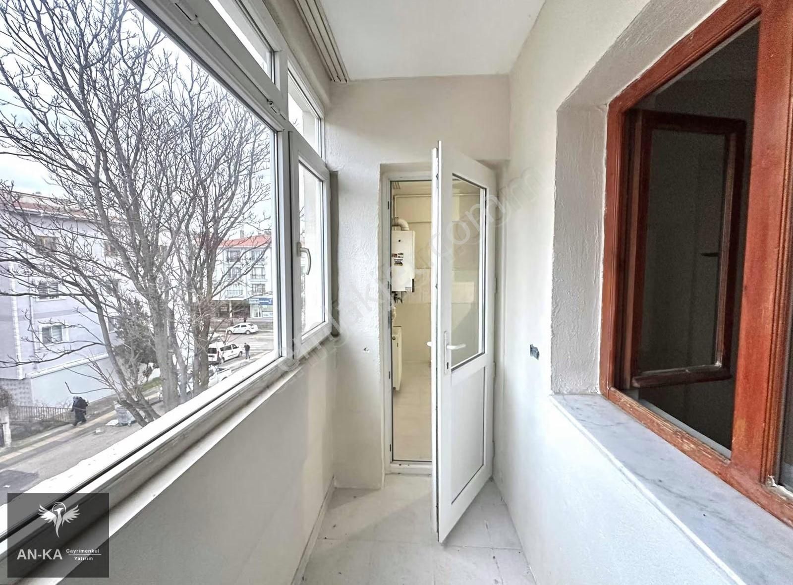 Yht'nin Dibinde Fırsat Ara Kat 3+1 Bağımsız Odalı Daire - Görsel 8