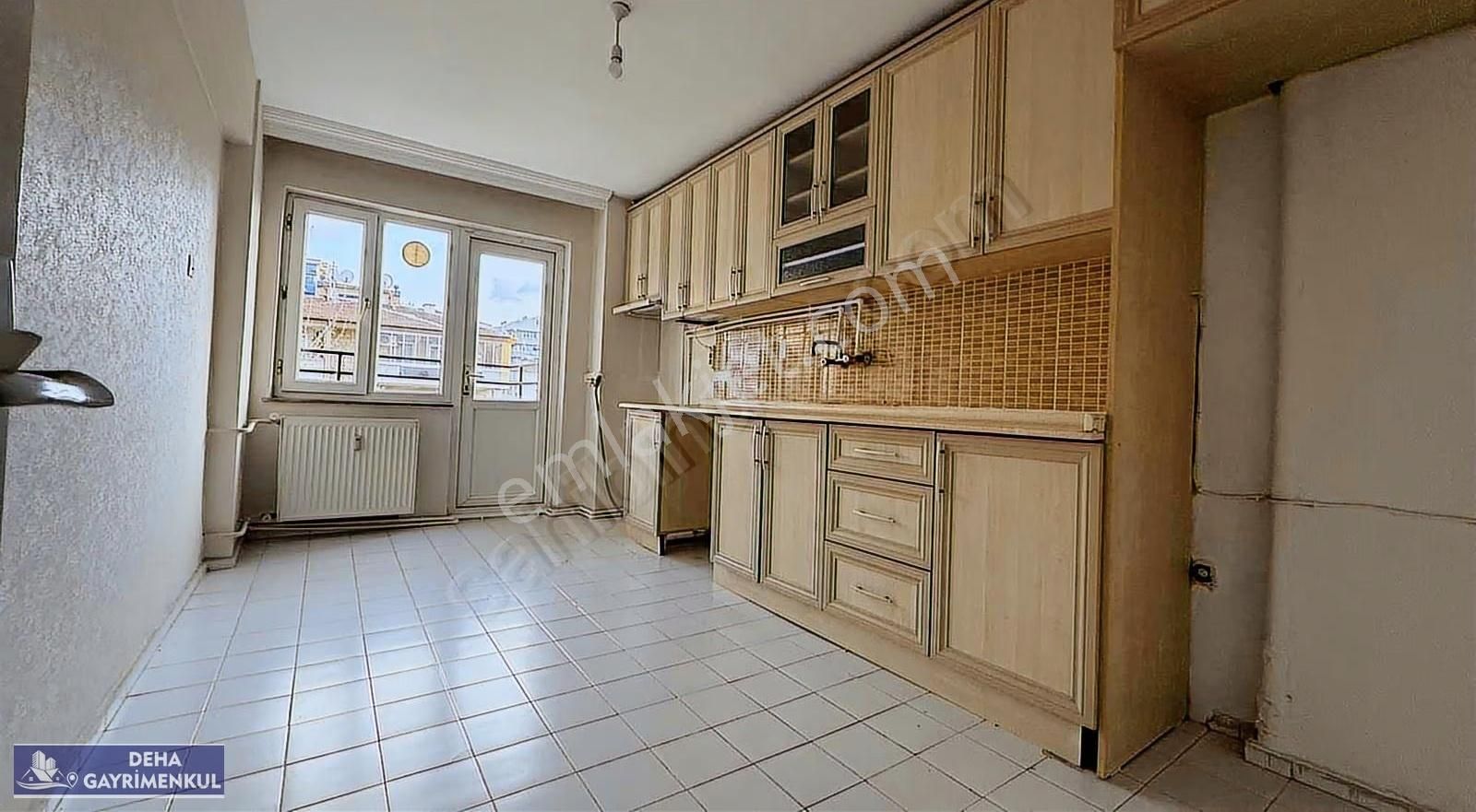 Beşevlerde 3+1 150 M2 Ferahdairemiz Kiralıktır - Görsel 8