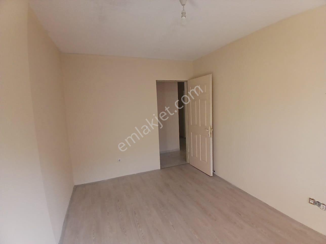 Akçay Emlak'tan Akşehir Kuruçay Tokide Geniş Kiralık 3+1 Daire - Görsel 18