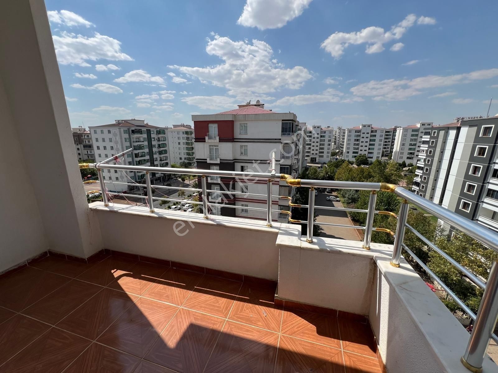 Bağcılar Trafik Eğitim Parkı Karşısı Satılık 3+1 Daire - Görsel 4