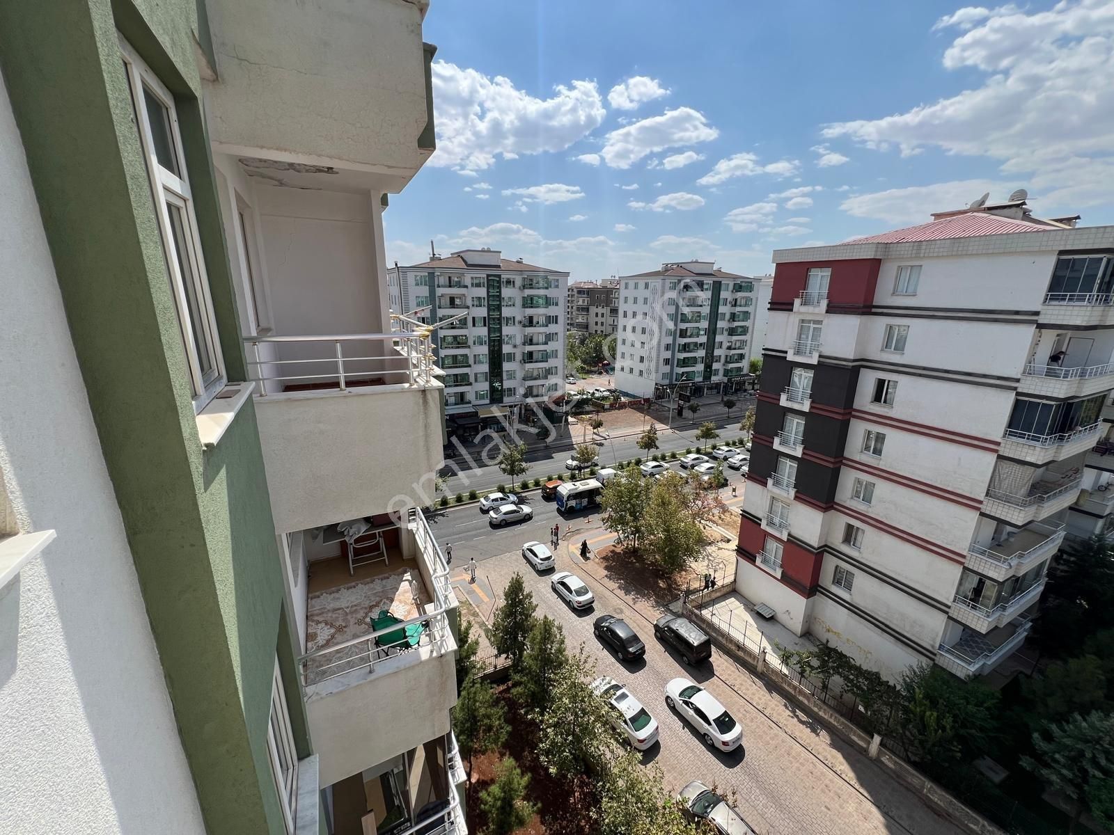 Bağcılar Trafik Eğitim Parkı Karşısı Satılık 3+1 Daire - Görsel 3
