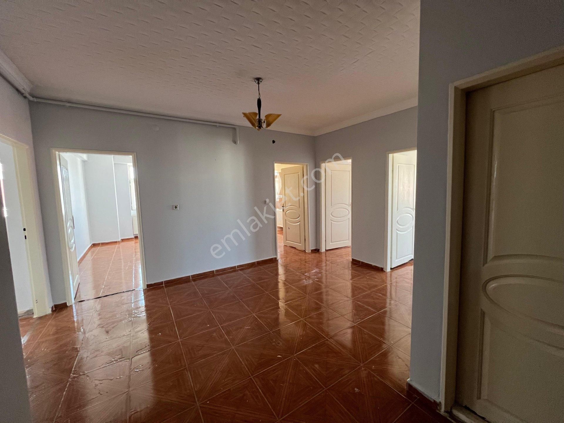 Bağcılar Trafik Eğitim Parkı Karşısı Satılık 3+1 Daire - Görsel 13
