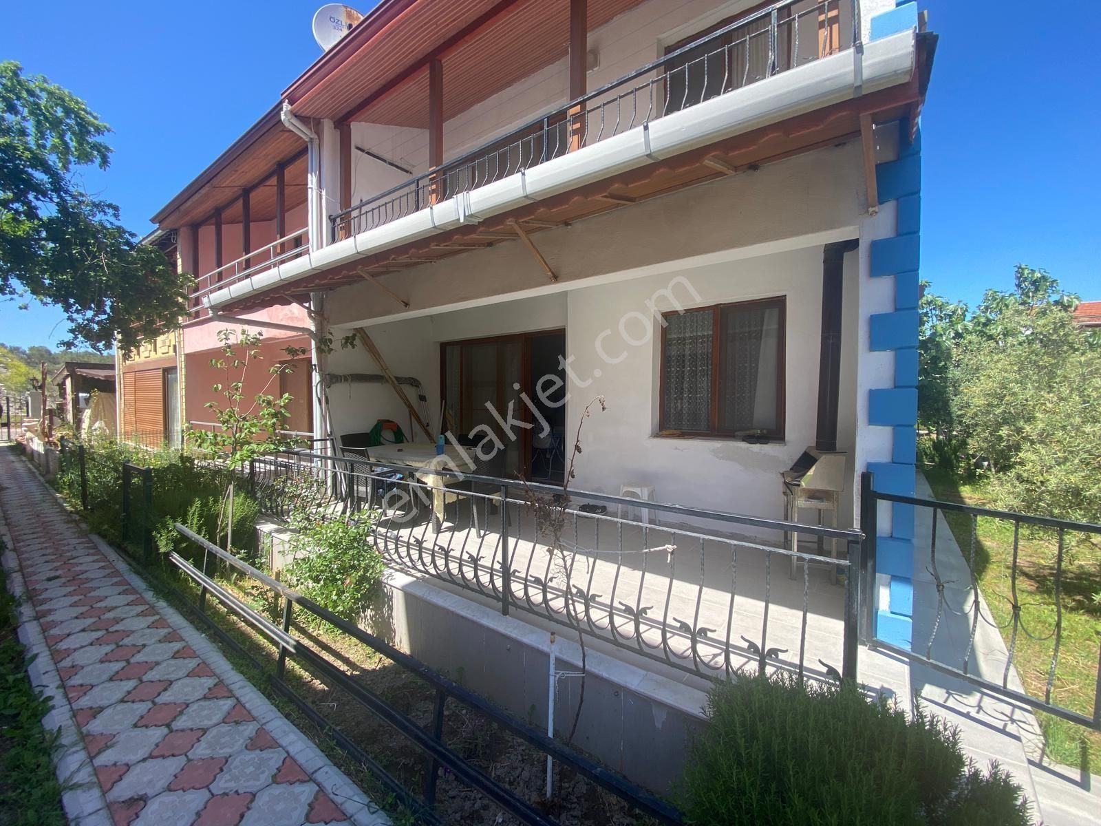 Ayvalık Sarımsaklıda Site İçinde 3+1 Villa - Görsel 14