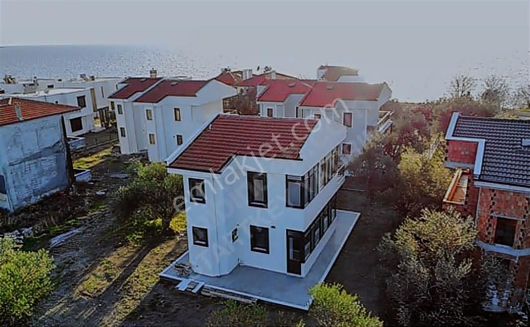 Ayvalık Küçükköy Satılık Yazlık Deniz Manzaralı Dubleks Villa - Görsel 35