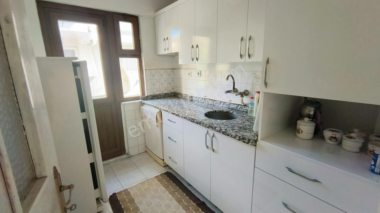 Biret Sarımsaklı Merkezde Cad Bakan Tadilatlık 2+1 Geniş Daire - Görsel 17