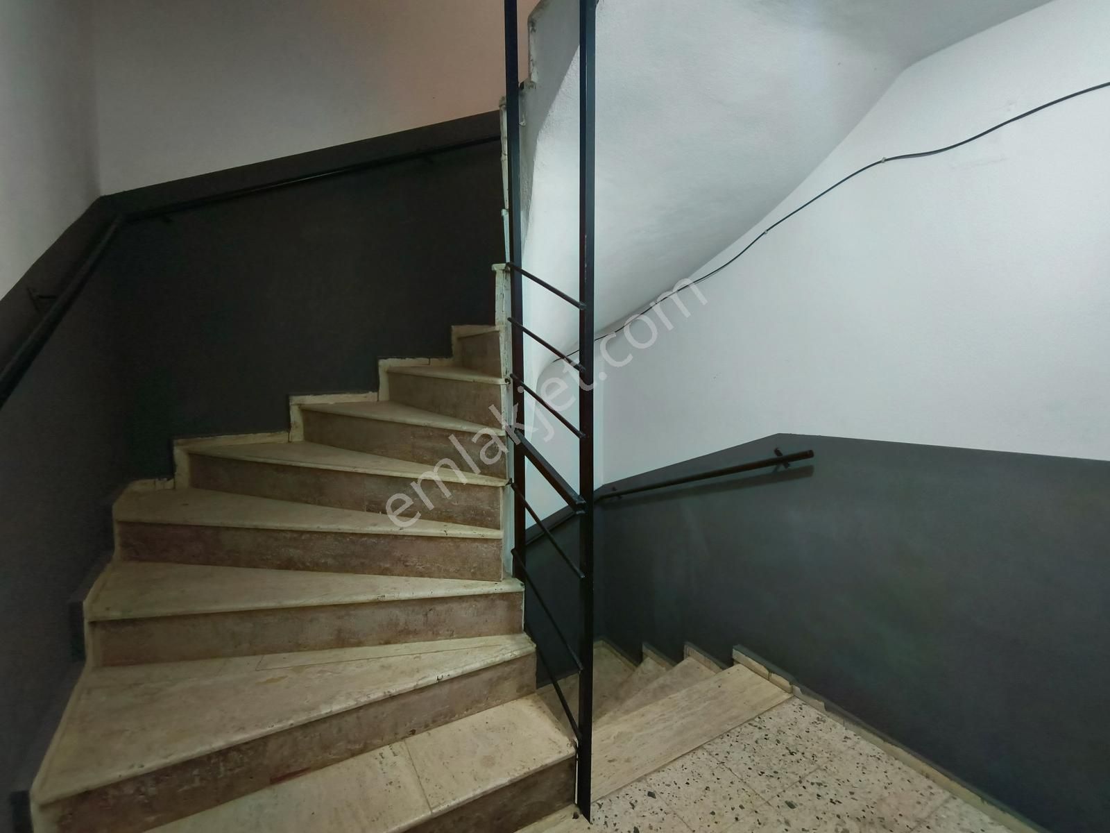 Biret Sarımsaklı Merkezde Cad Bakan Tadilatlık 2+1 Geniş Daire - Görsel 33
