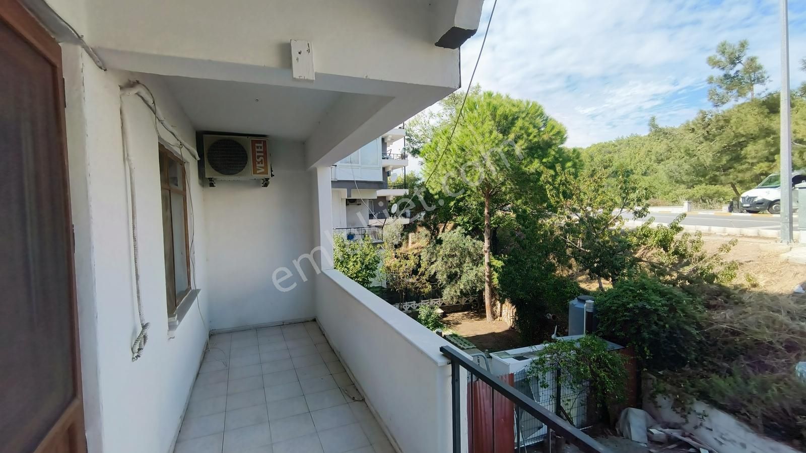 Biret Sarımsaklı Merkezde Cad Bakan Tadilatlık 2+1 Geniş Daire - Görsel 15