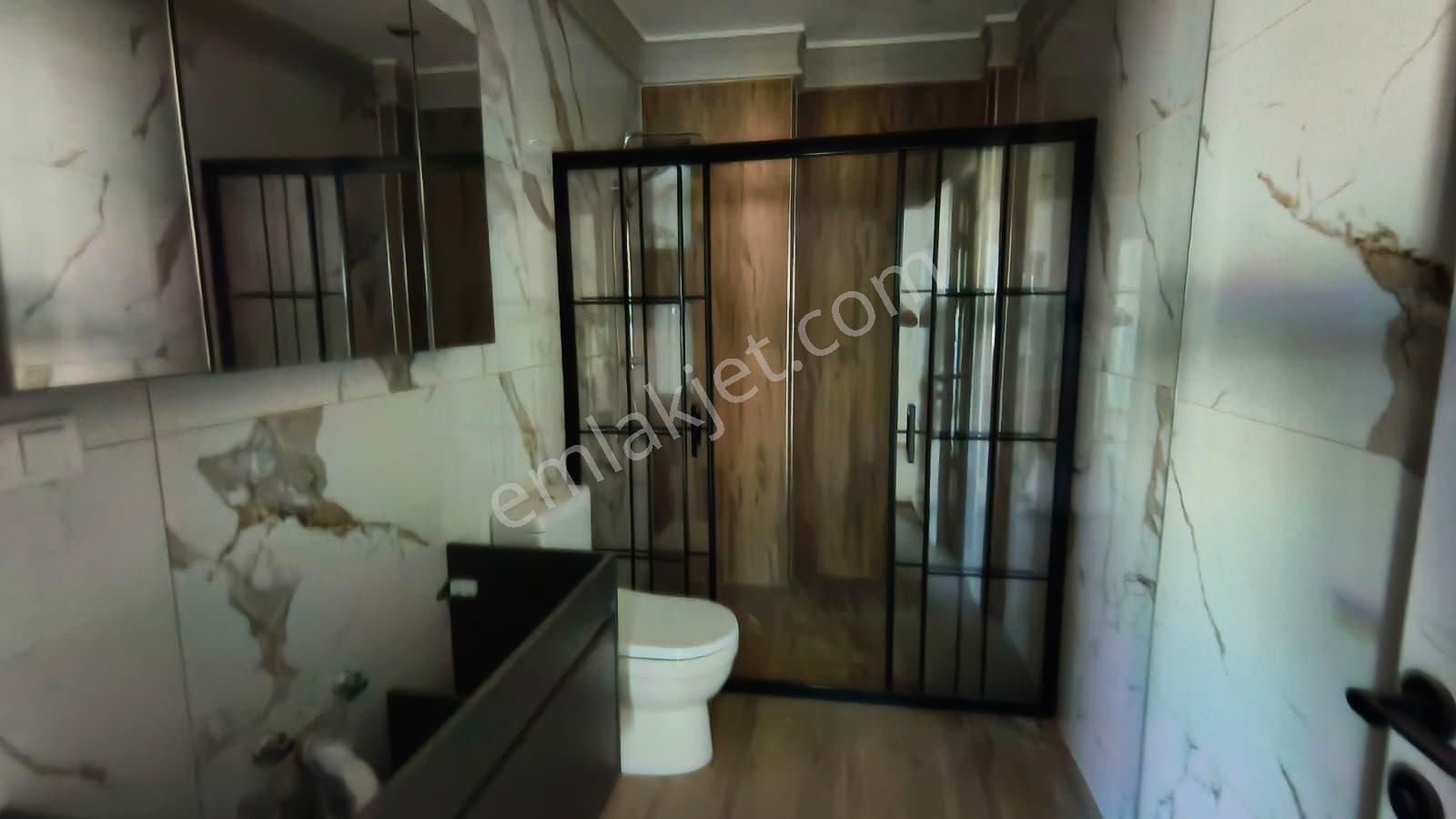 Sarımsaklı Küçükköyde Köşe Parselde Modern 4+1 Dubleks Villa - Görsel 20