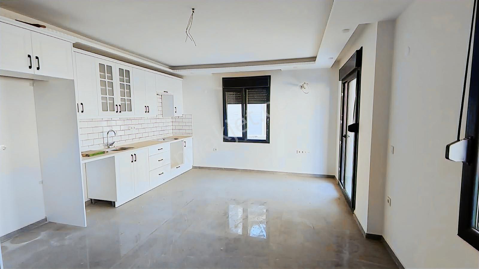 Sarımsaklı Küçükköyde Köşe Parselde Modern 4+1 Dubleks Villa - Görsel 25