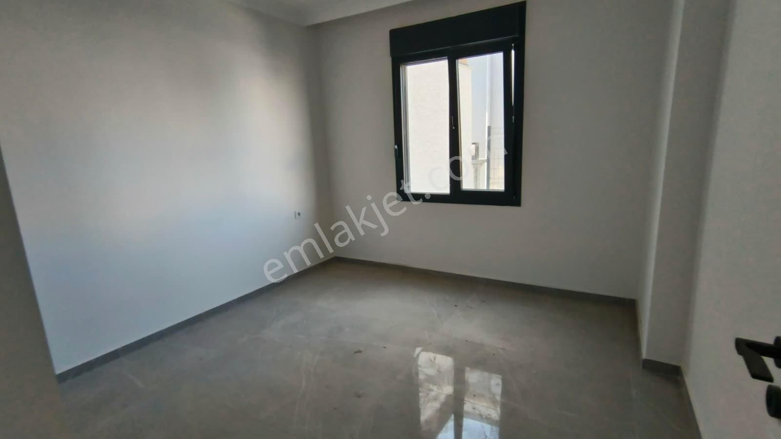 Sarımsaklı Küçükköyde Köşe Parselde Modern 4+1 Dubleks Villa - Görsel 8