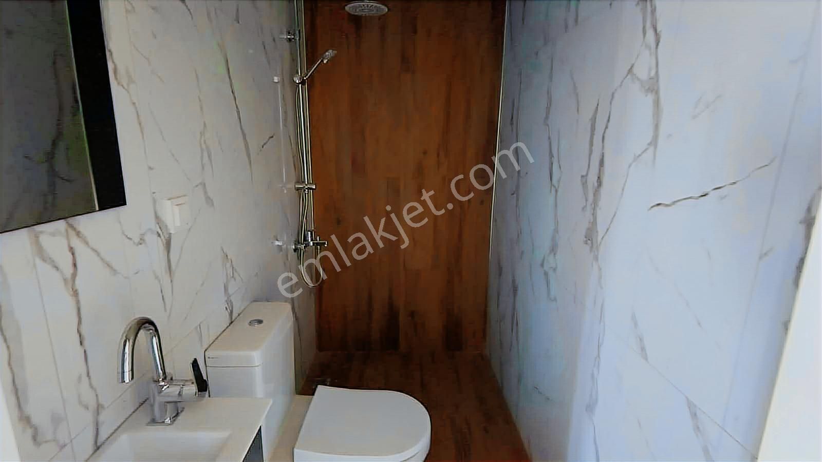 Sarımsaklı Küçükköyde Köşe Parselde Modern 4+1 Dubleks Villa - Görsel 24