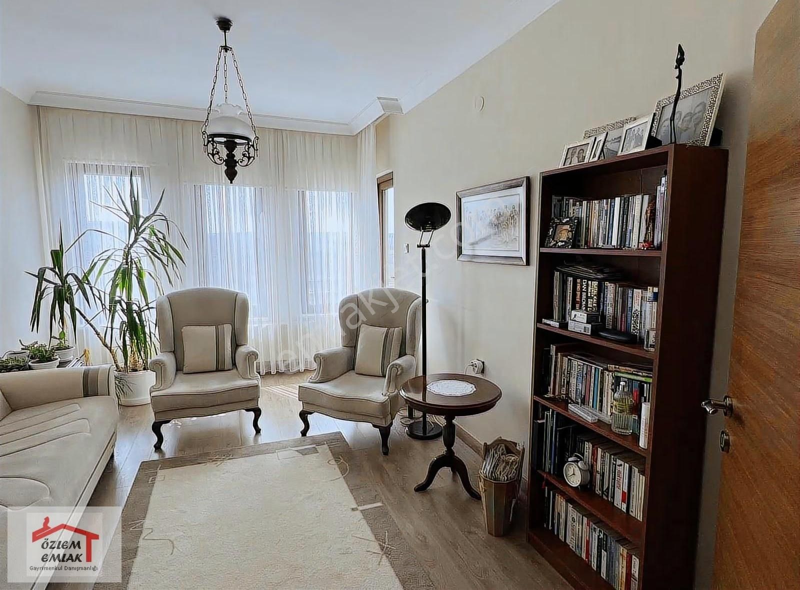 Taymek Karşısı Yapılı 4+1 Ara Kat Daire - Görsel 17