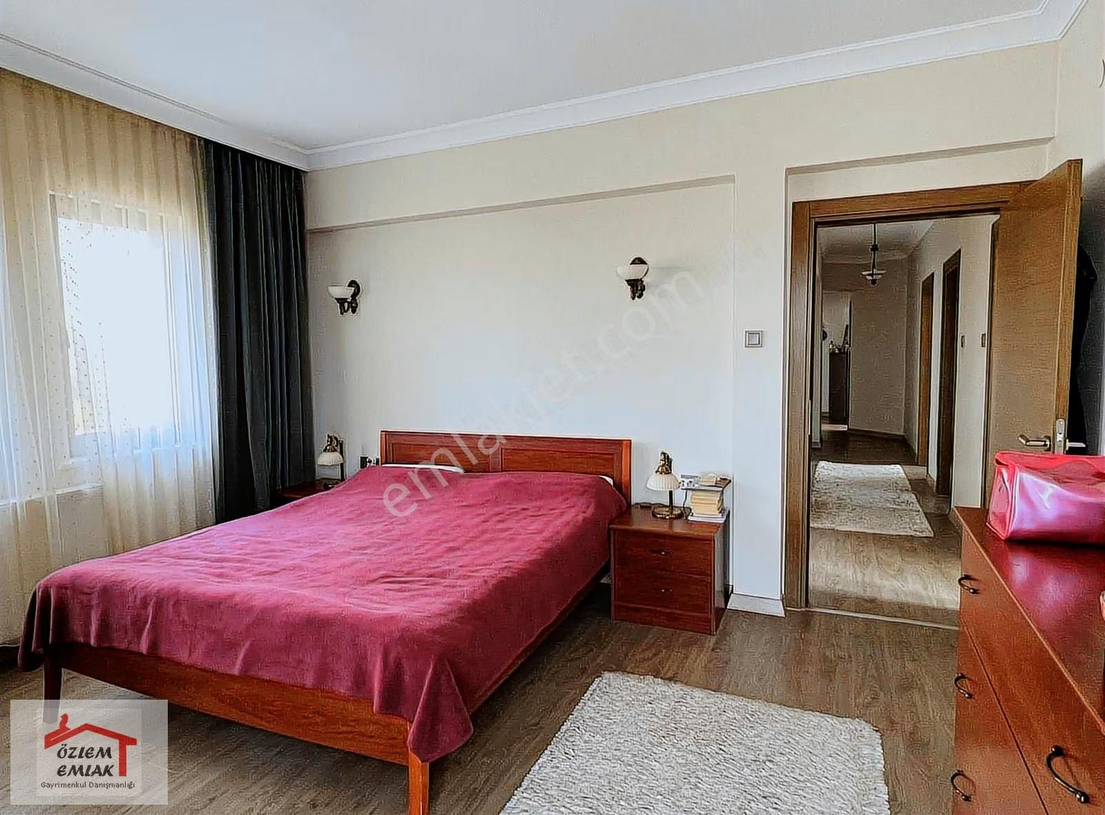 Taymek Karşısı Yapılı 4+1 Ara Kat Daire - Görsel 14